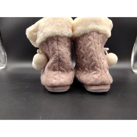 Addison Meadow Cable Knit Slipper Bootie Socks Fuzzy Lined Pom Poms Women’s MD - Picture 3 of 6